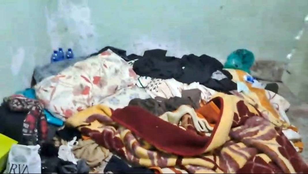 Komşular kötü kokudan şikayetçi olunca şaşırtan gerçek ortaya çıktı! 1 traktör kasasıyla anca taşınabildi 9